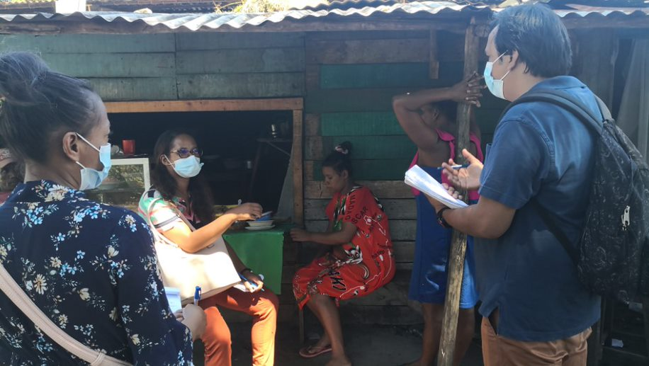 Court of Accounts´ auditors checking effectiveness of social programs launched by the Malagasy Government following the COVID-19 pandemic (June 2021) 